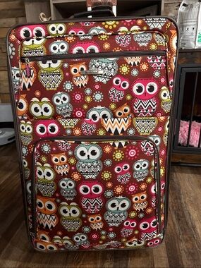 Rockland Brown Owl-Print Rolling Suitcase - Colorful Accent Luggage
